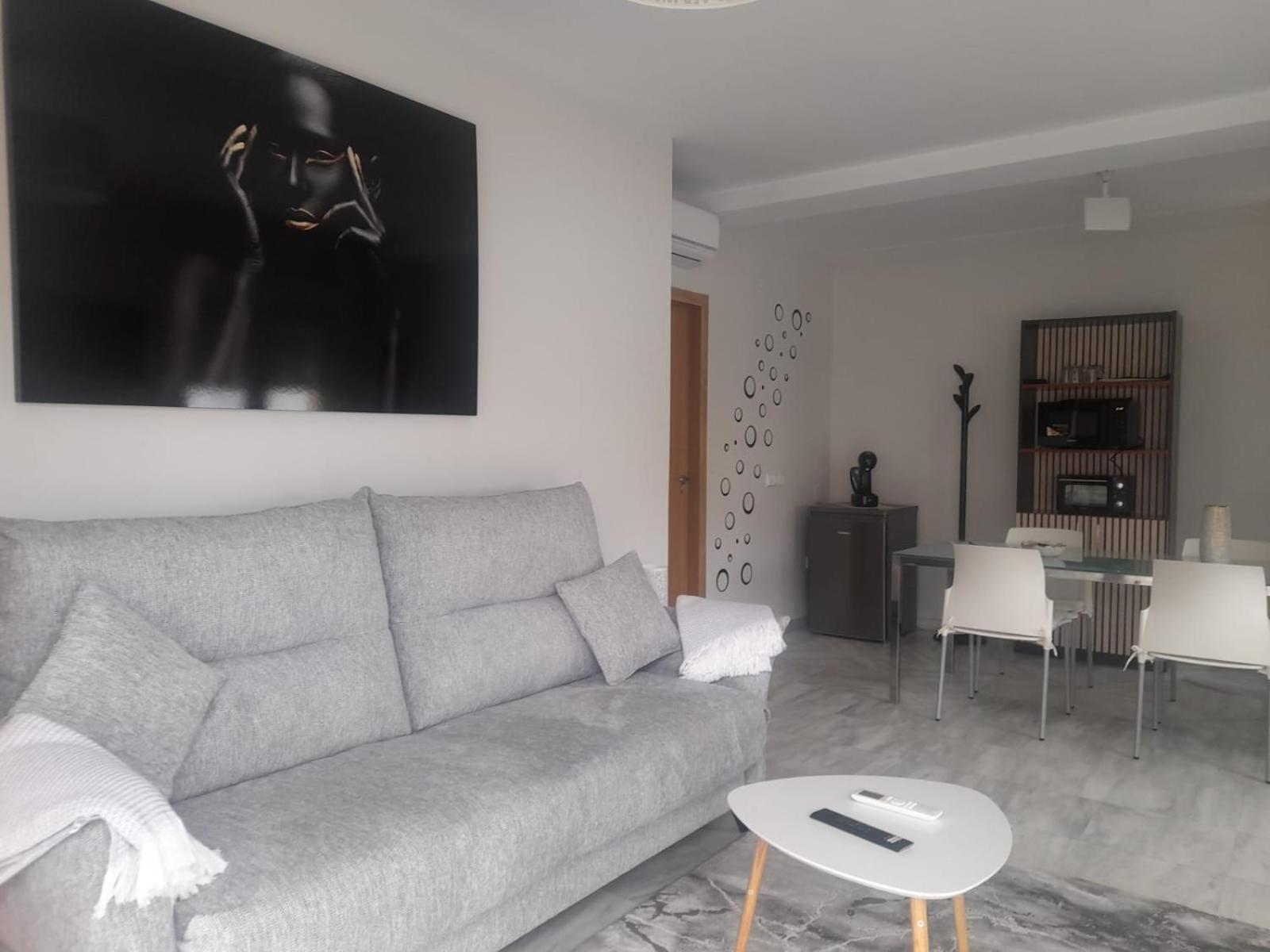 Alojamiento Seda Alcalá de Guadaira Exterior foto